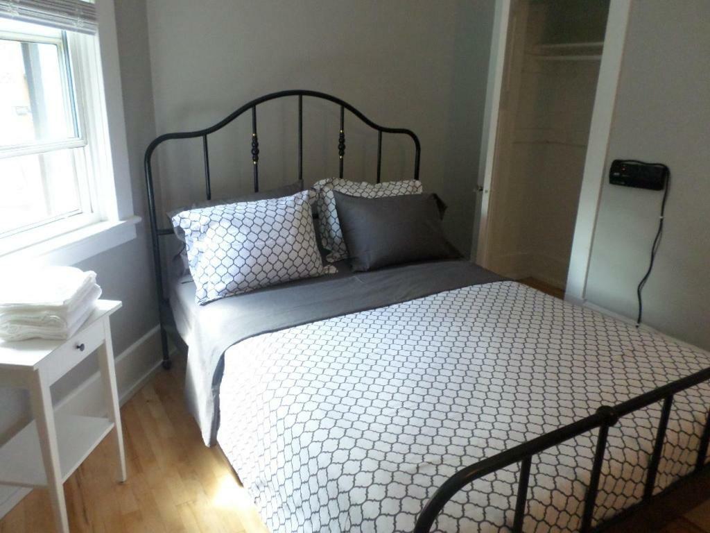 Beautiful, Clean, Quiet 2 Br-In Downtown Ottawa. Parking, Wifi And Netflix Included Διαμέρισμα Εξωτερικό φωτογραφία